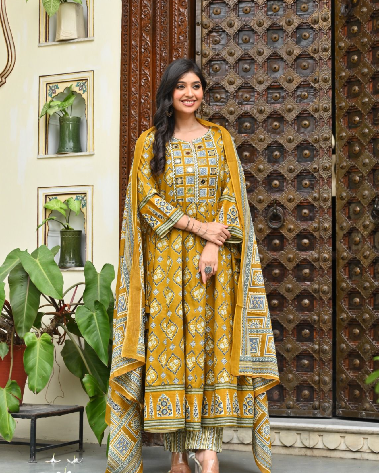 Sunehri Shaam Anarkali Set