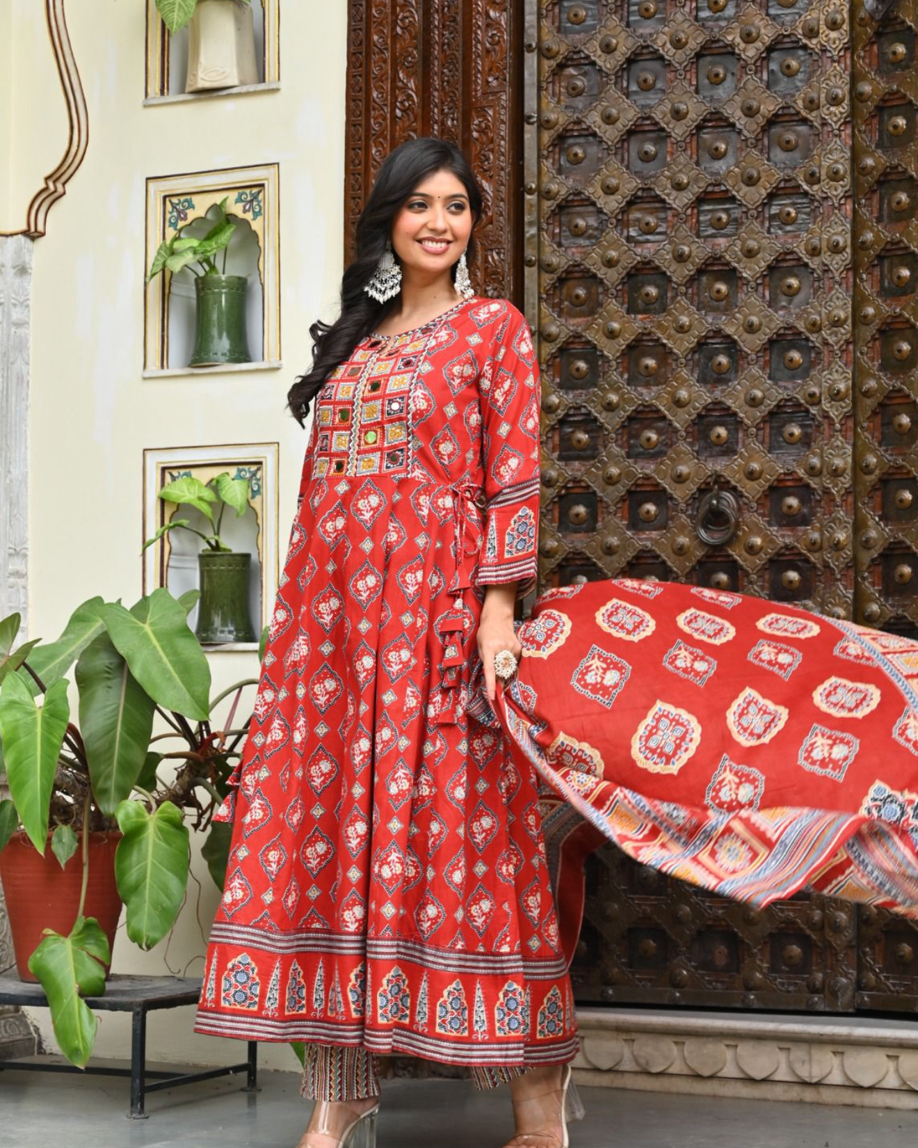 Sunehri Shaam Anarkali Set