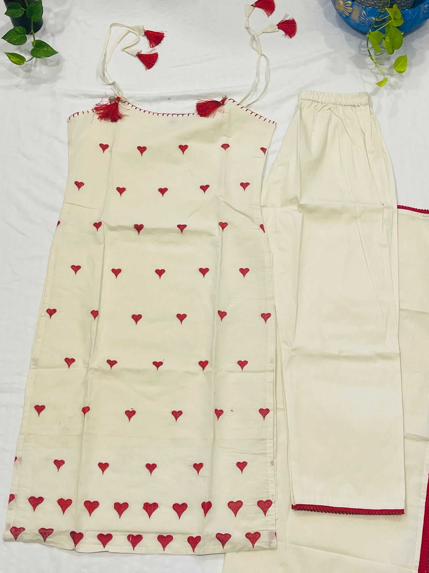 Khadi Heart Sleeveless Suit Set