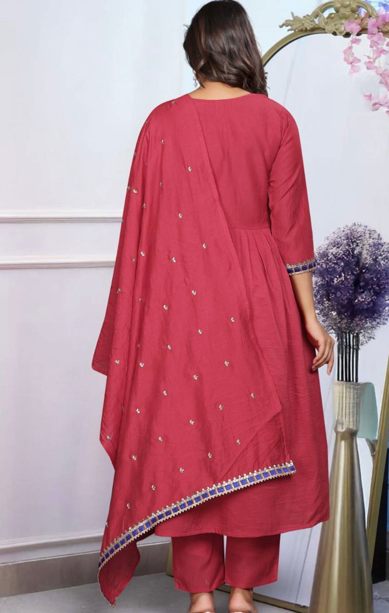 Chandni Threads