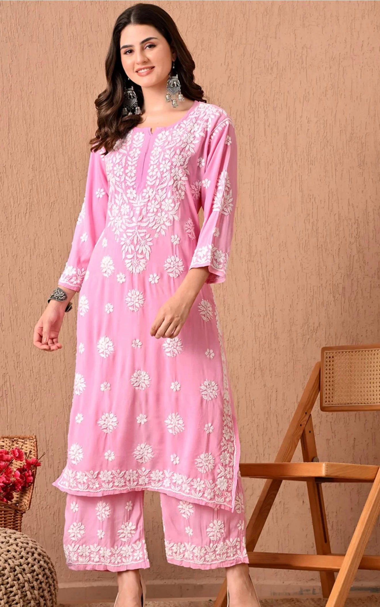 Naaz-e-Modal Lucknowi Suit