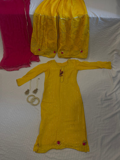 Nezaami Signature Yellow Haldi Function Suit (Rental)